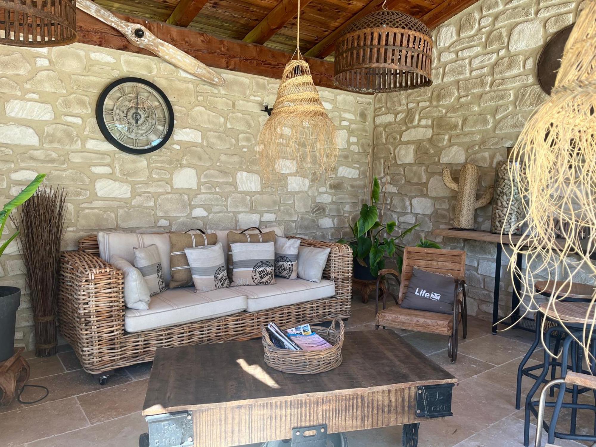 Mas De Nonin St Remy De Provence Hotel Noves Bagian luar foto