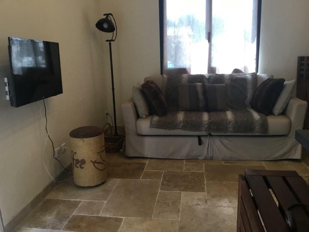 Mas De Nonin St Remy De Provence Hotel Noves Bagian luar foto