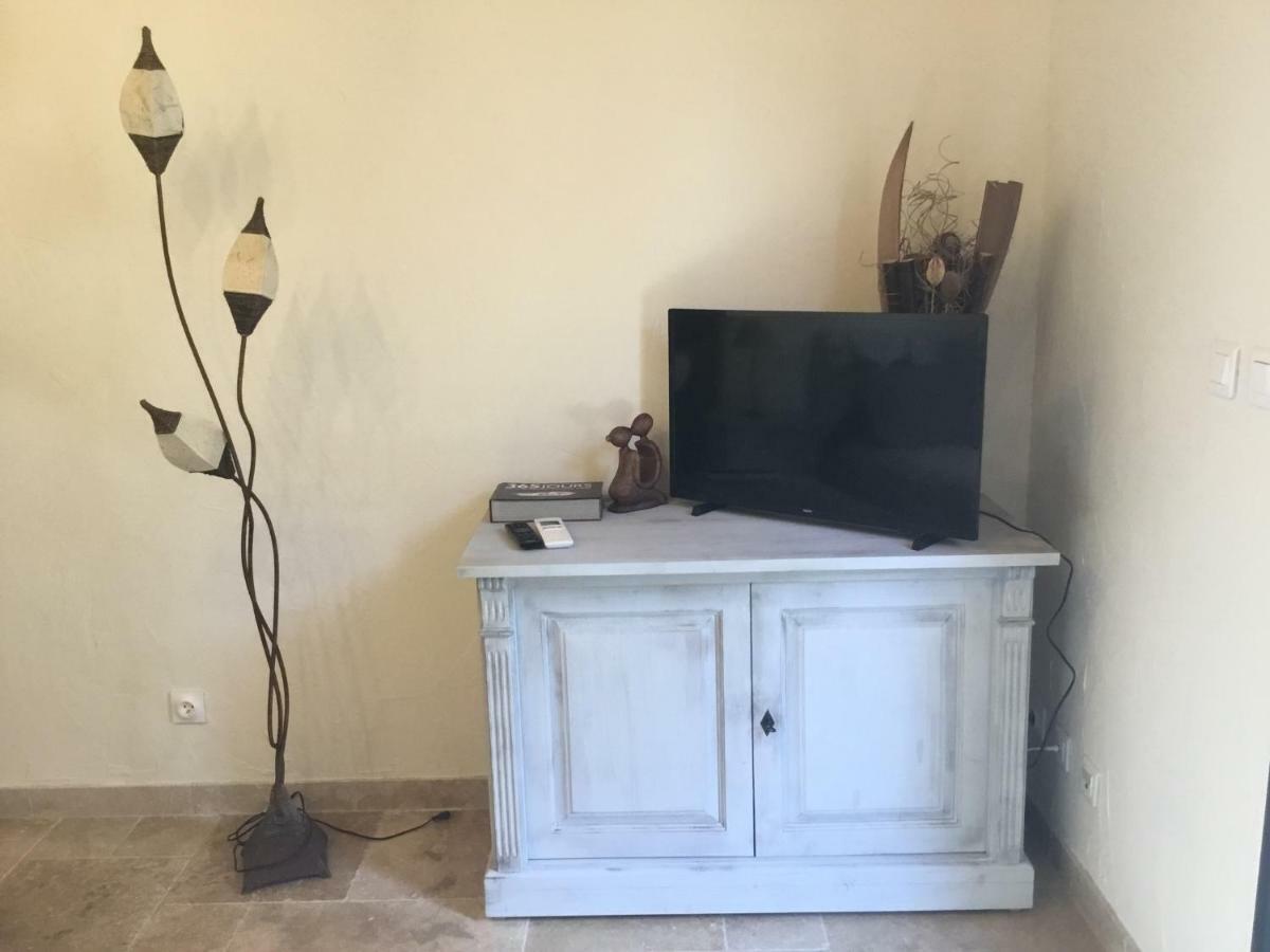 Mas De Nonin St Remy De Provence Hotel Noves Bagian luar foto